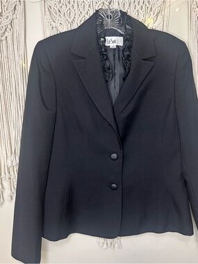 Le Suit Black Women's Two-Button Tailored Blazer